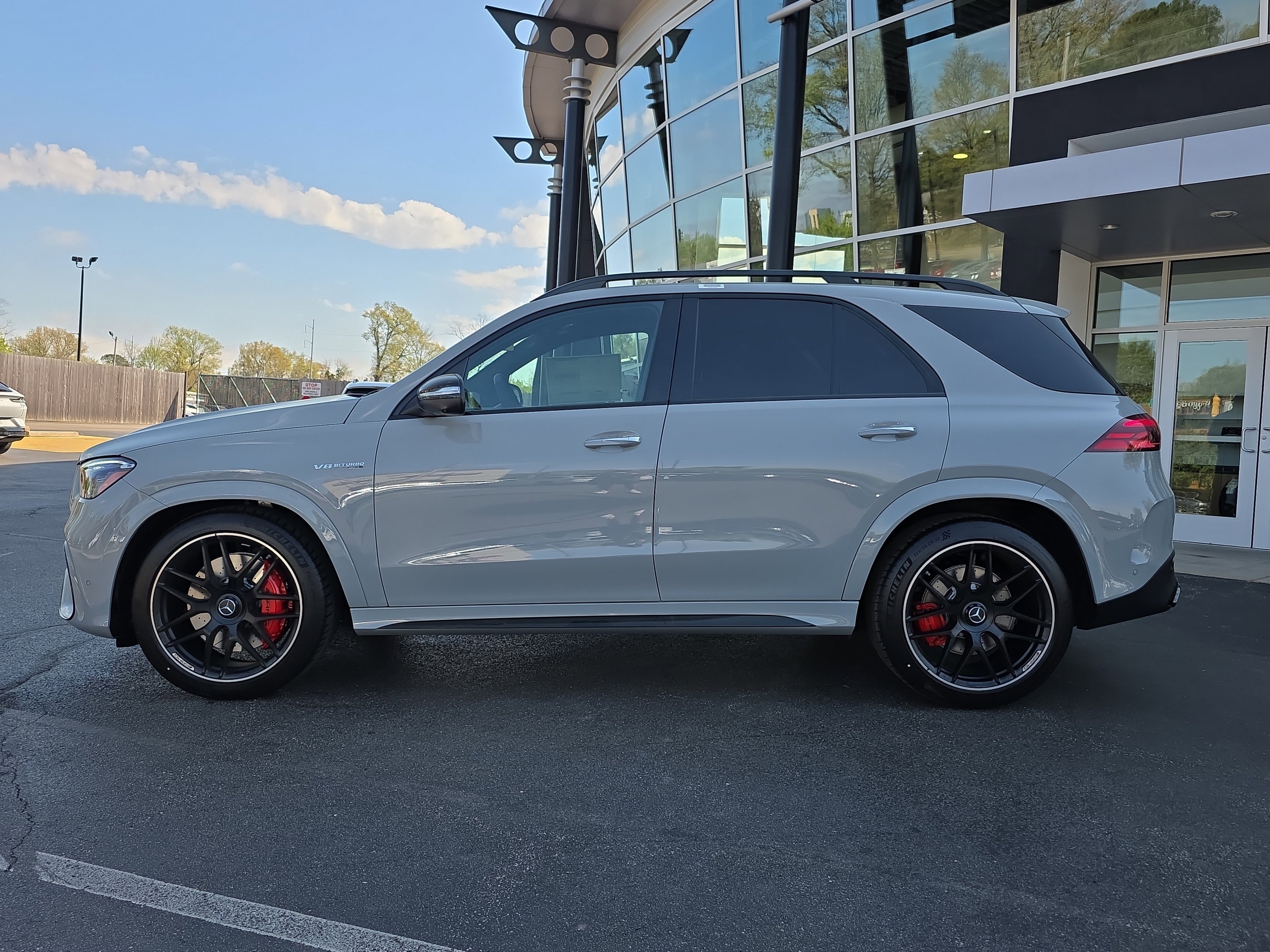New 2026 MANUFAKTUR Alpine Grey Mercedes-Benz GLE 63 S AMG® image 30