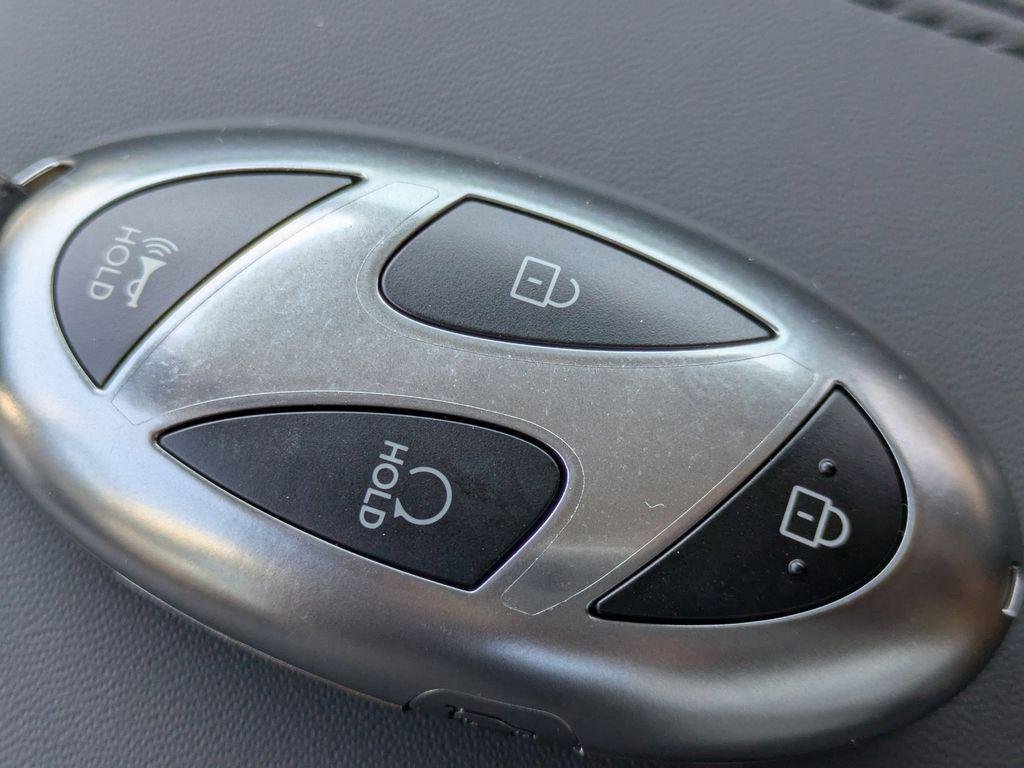 New 2026 Gray Hyundai SE image 31