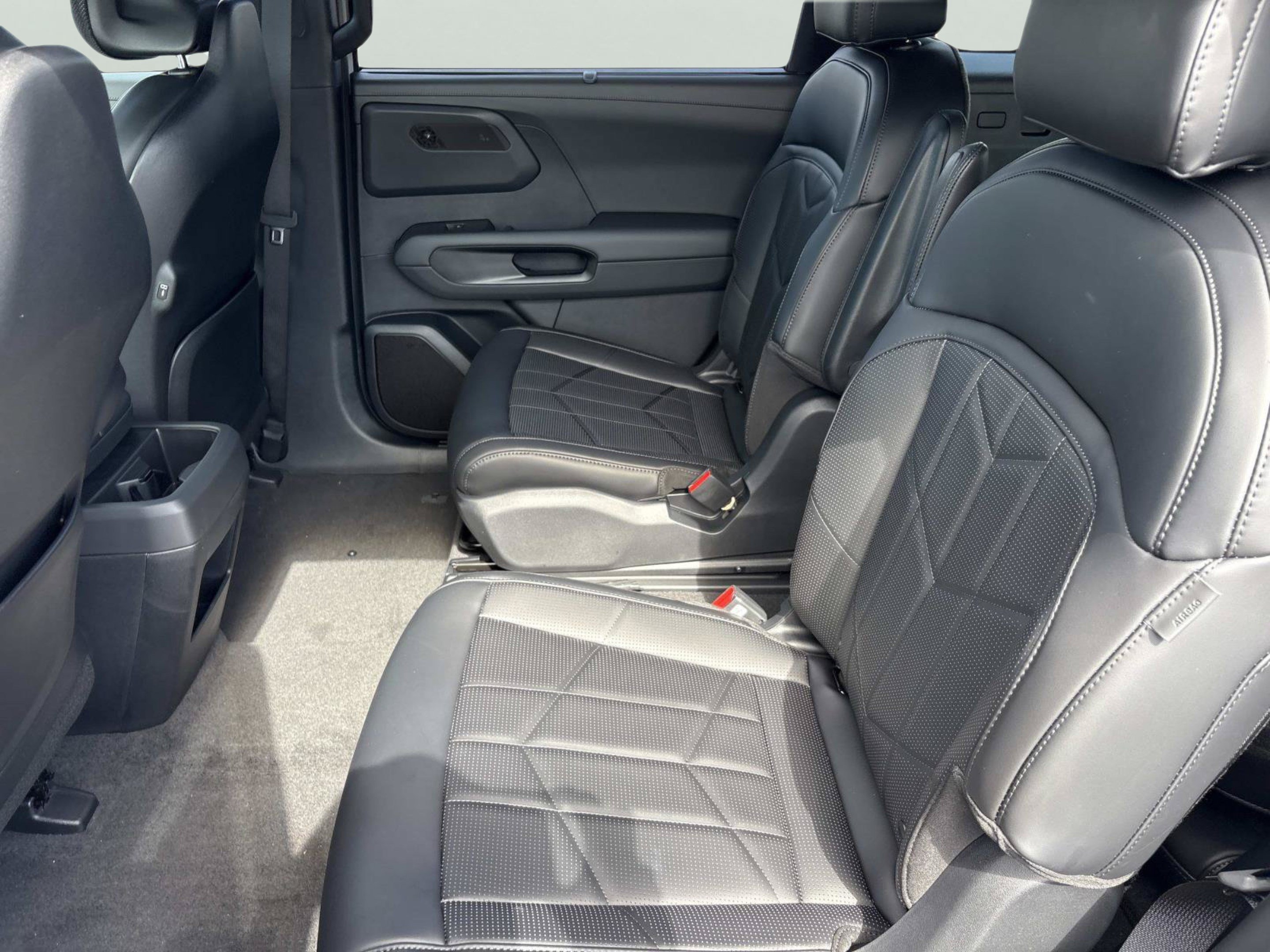 New 2027 Wolf Gray Kia X-Line SX image 15