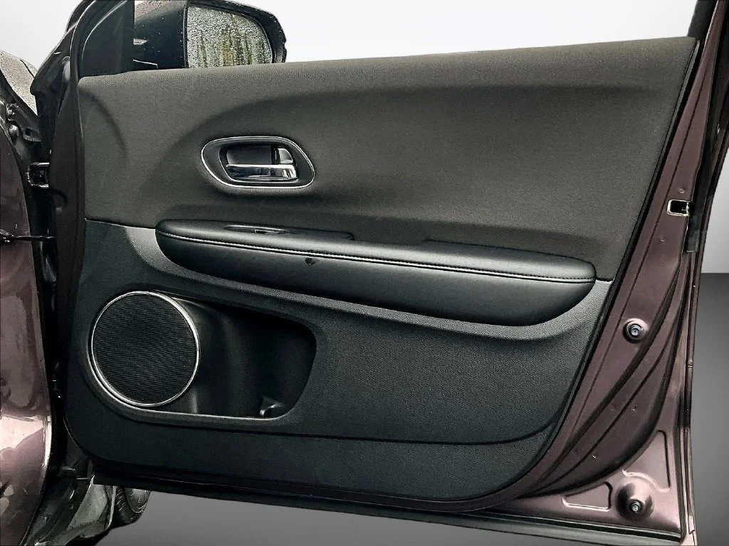 Used 2019 Midnight Amethyst Metallic Honda EX image 28