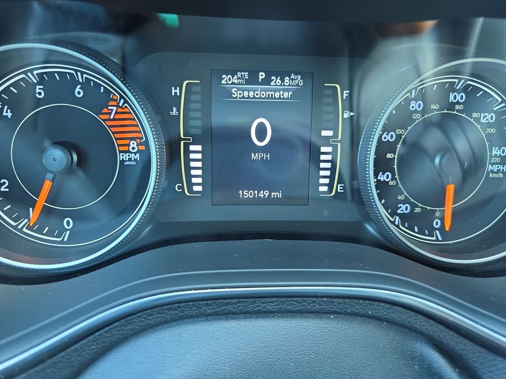 Used 2020 Gray Jeep Latitude Plus image 32
