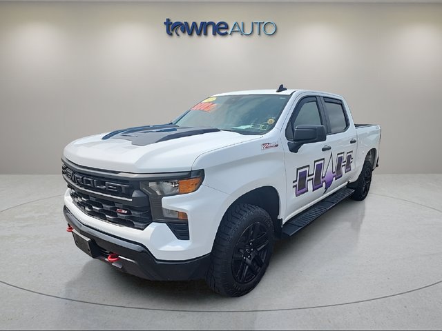 2023 Chevrolet Silverado 1500 Custom Trail Boss