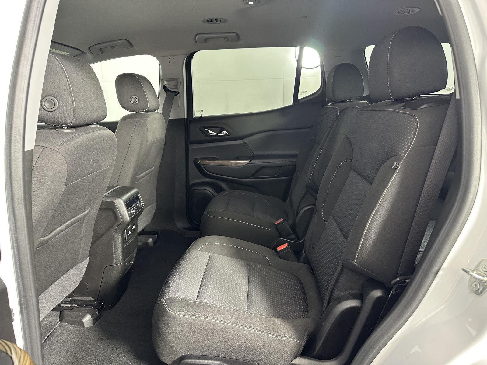 Used 2023 Summit White GMC SLE image 32