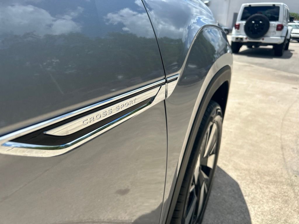 New 2026 Silver Volkswagen 2.0T SE w/Technology image 34