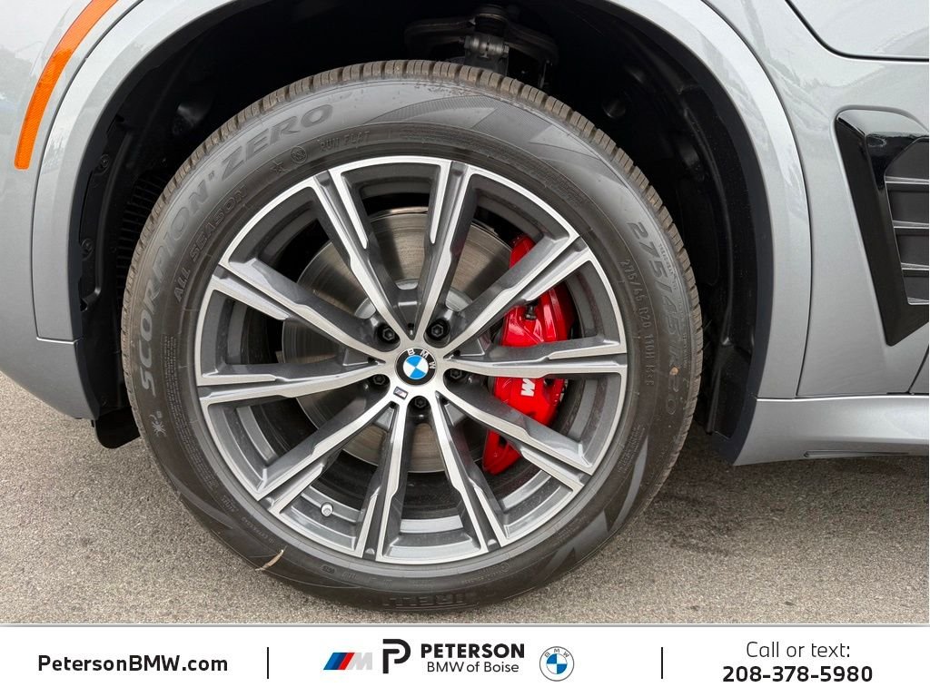 New 2026 Skyscraper Grey Metallic BMW xDrive50e image 39