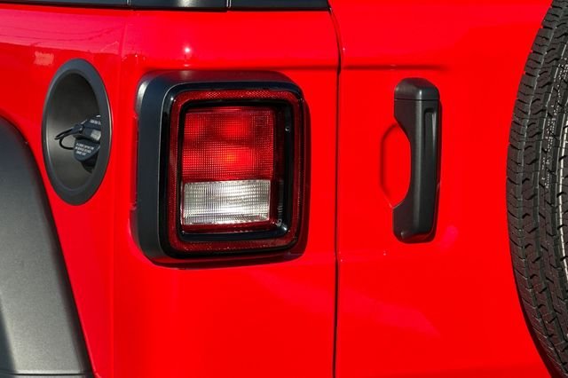 New 2026 Firecracker Red Clear-Coat Exterior Paint Jeep Sport S image 24