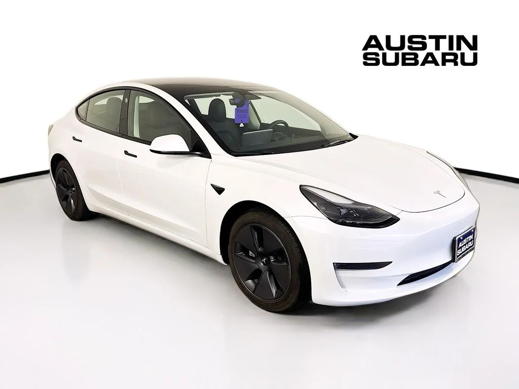 2023 Tesla Model 3's photo