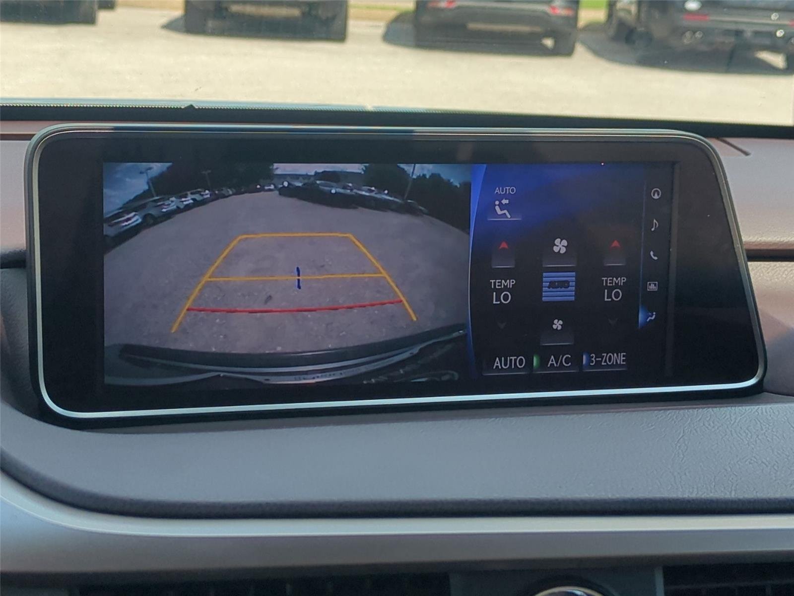 Used 2018 Atomic Silver Lexus RX 350L image 26
