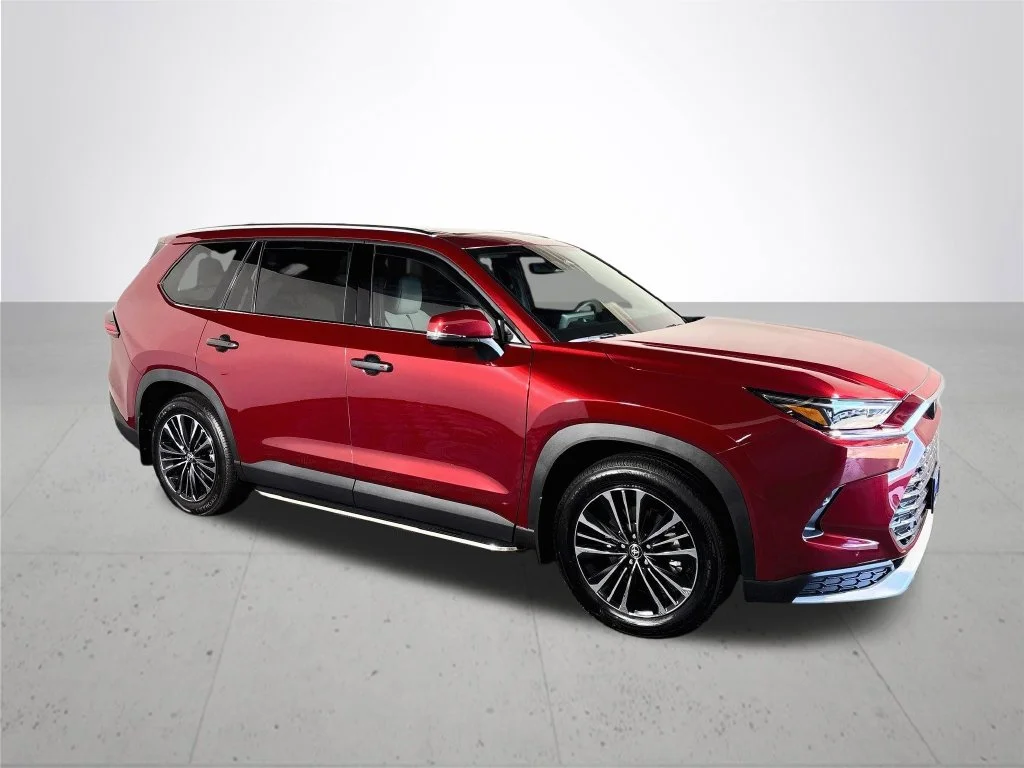 Used 2026 Red Toyota MAX Platinum image 4