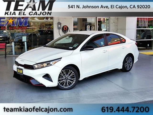 2024 Kia Forte GT-Line AT's photo