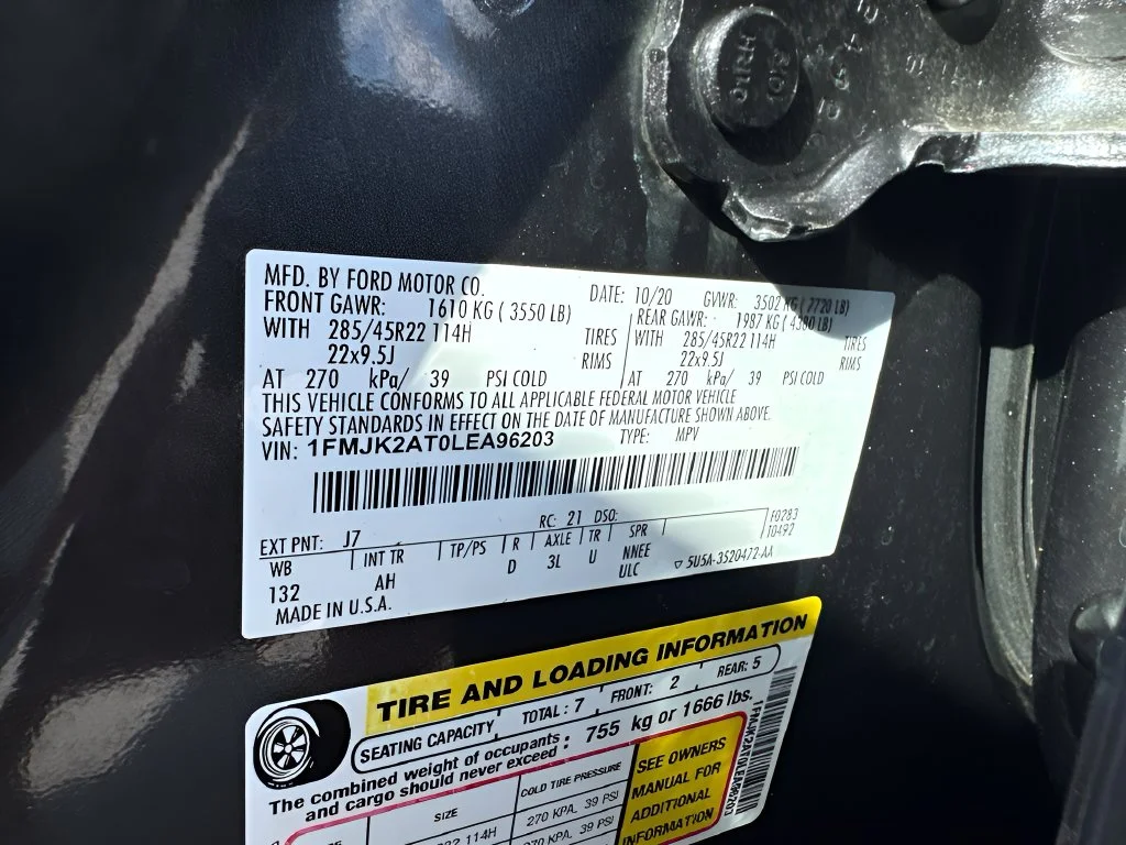 Used 2020 Gray Ford Limited image 28