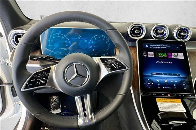 New 2026 Polar White Mercedes-Benz GLC 300 image 41