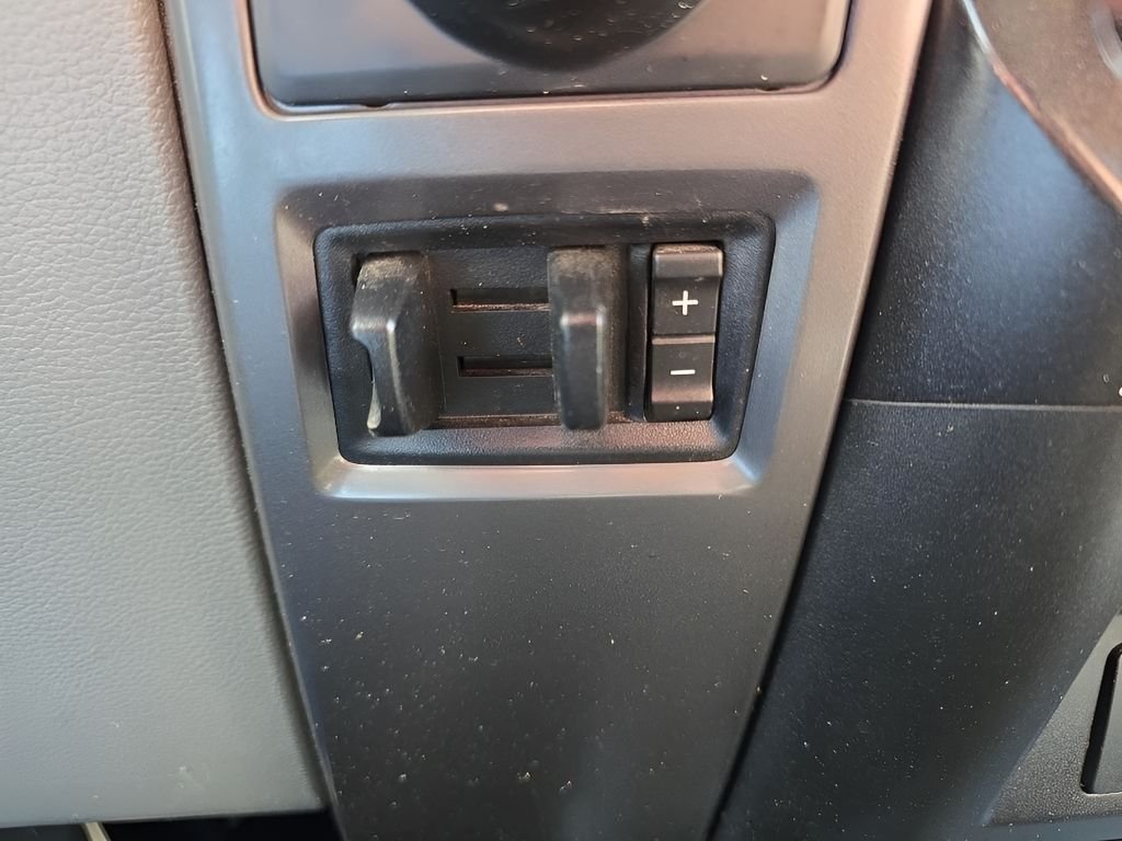 Used 2019 White Ford  image 18