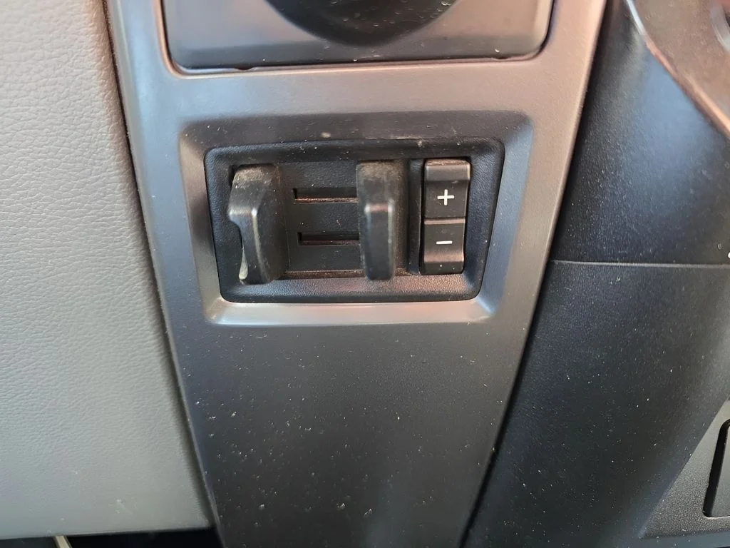 Used 2019 White Ford  image 18