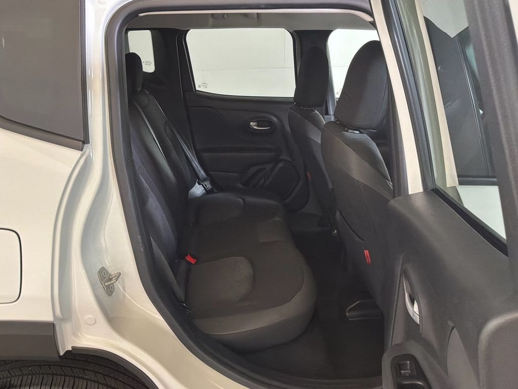 Certified Used 2023 White Jeep Trailhawk image 19