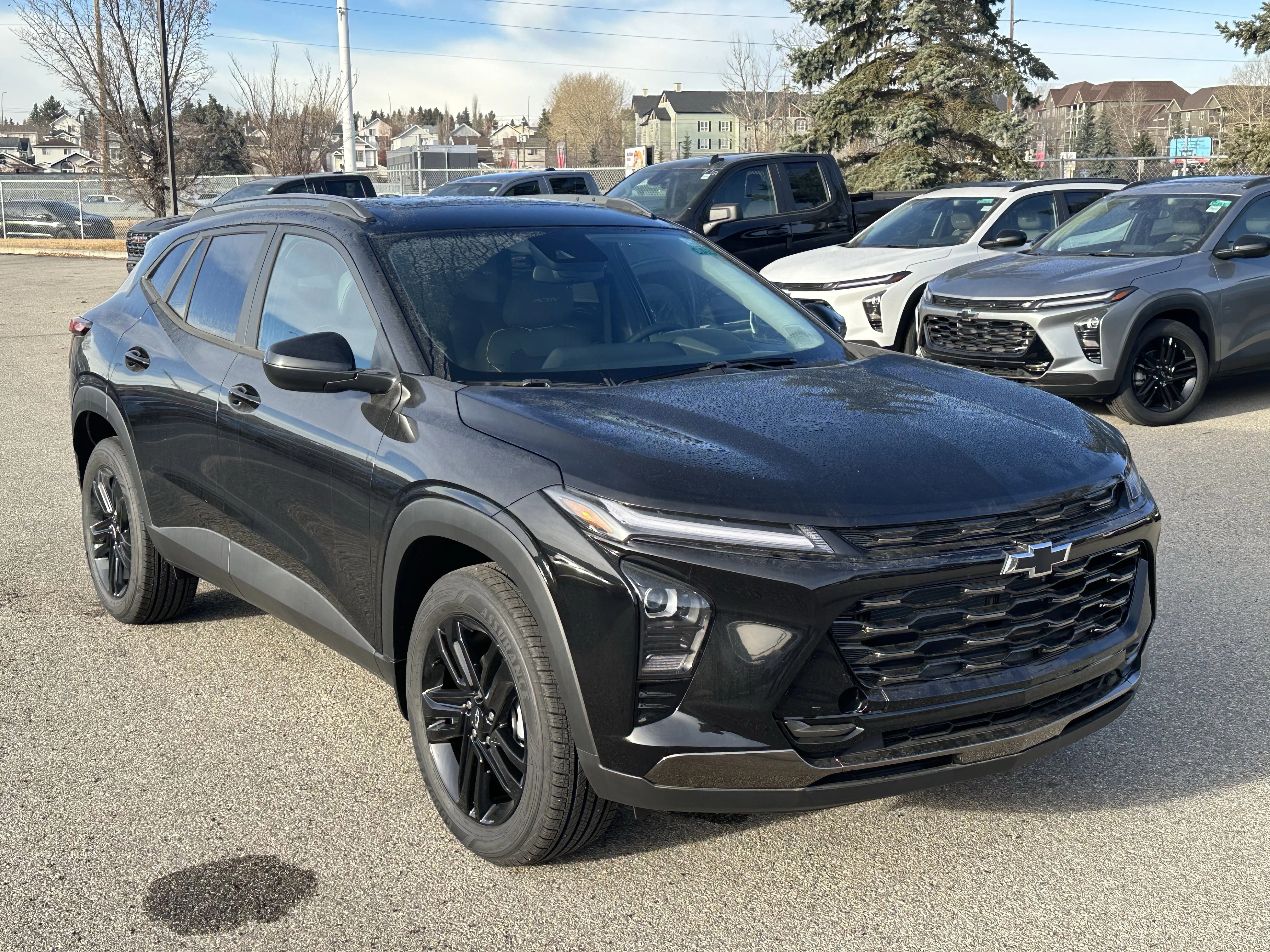 New 2026 Mosaic Black Metallic Chevrolet ACTIV image 7