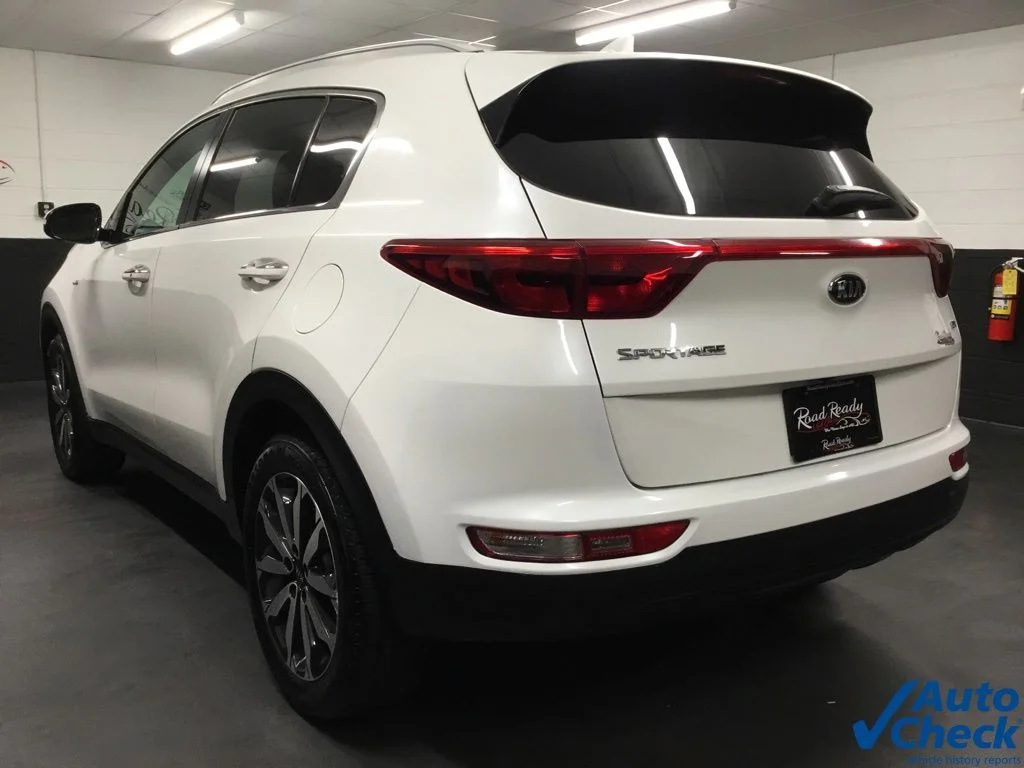 Used 2018 White Kia EX image 8