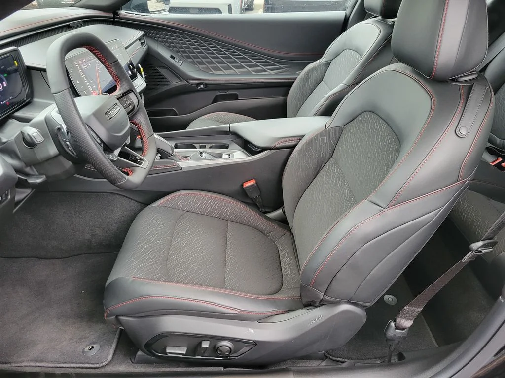 2025 Dodge Charger Daytona R/T - Photo 7