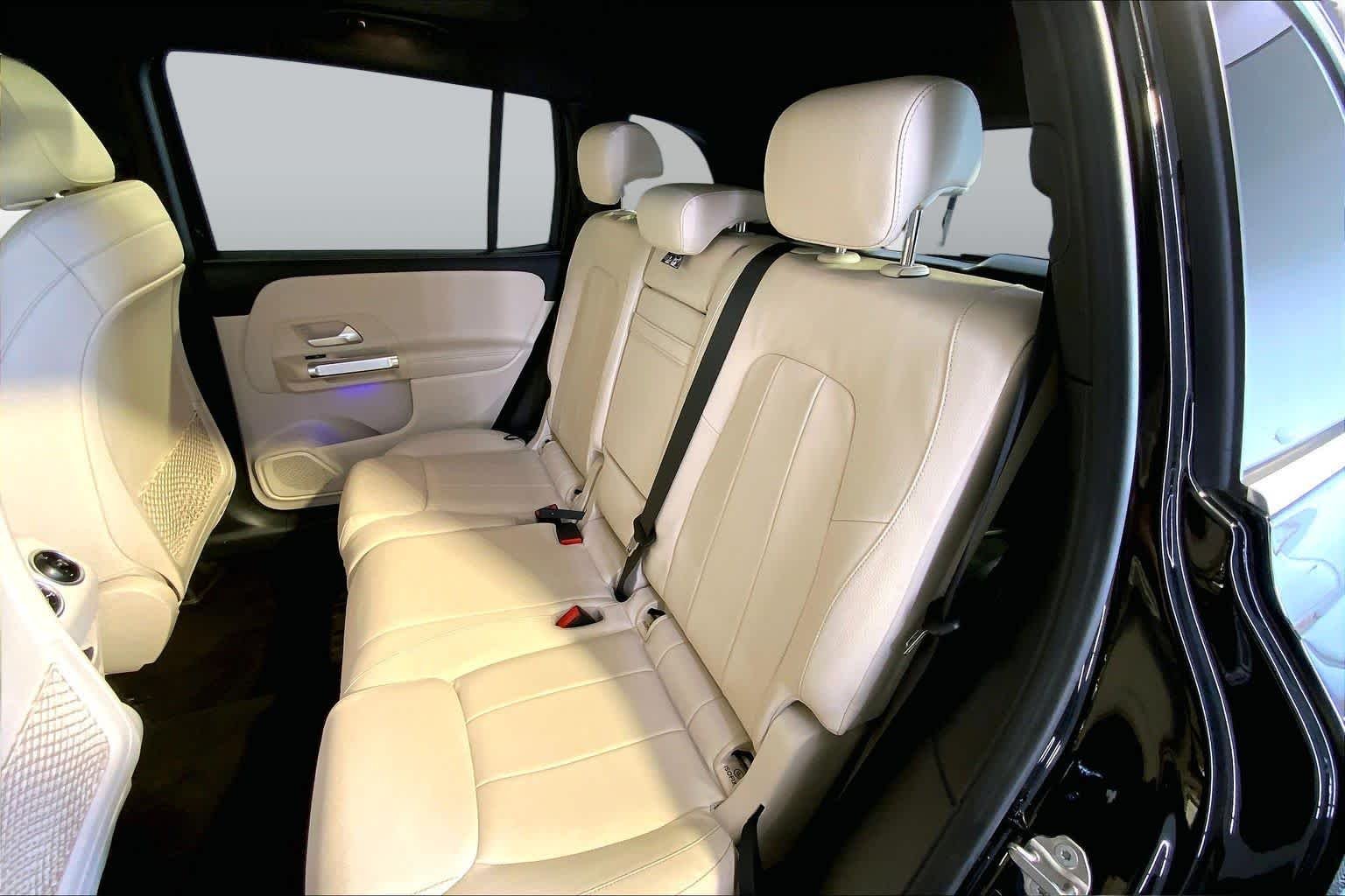 Used 2021 Night Black Mercedes-Benz GLB 250 image 21
