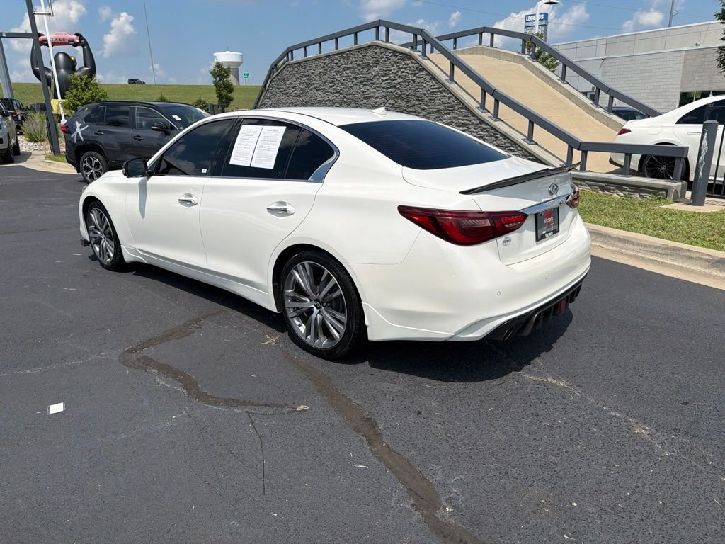 Used 2021 White INFINITI 3.0t SENSORY image 5