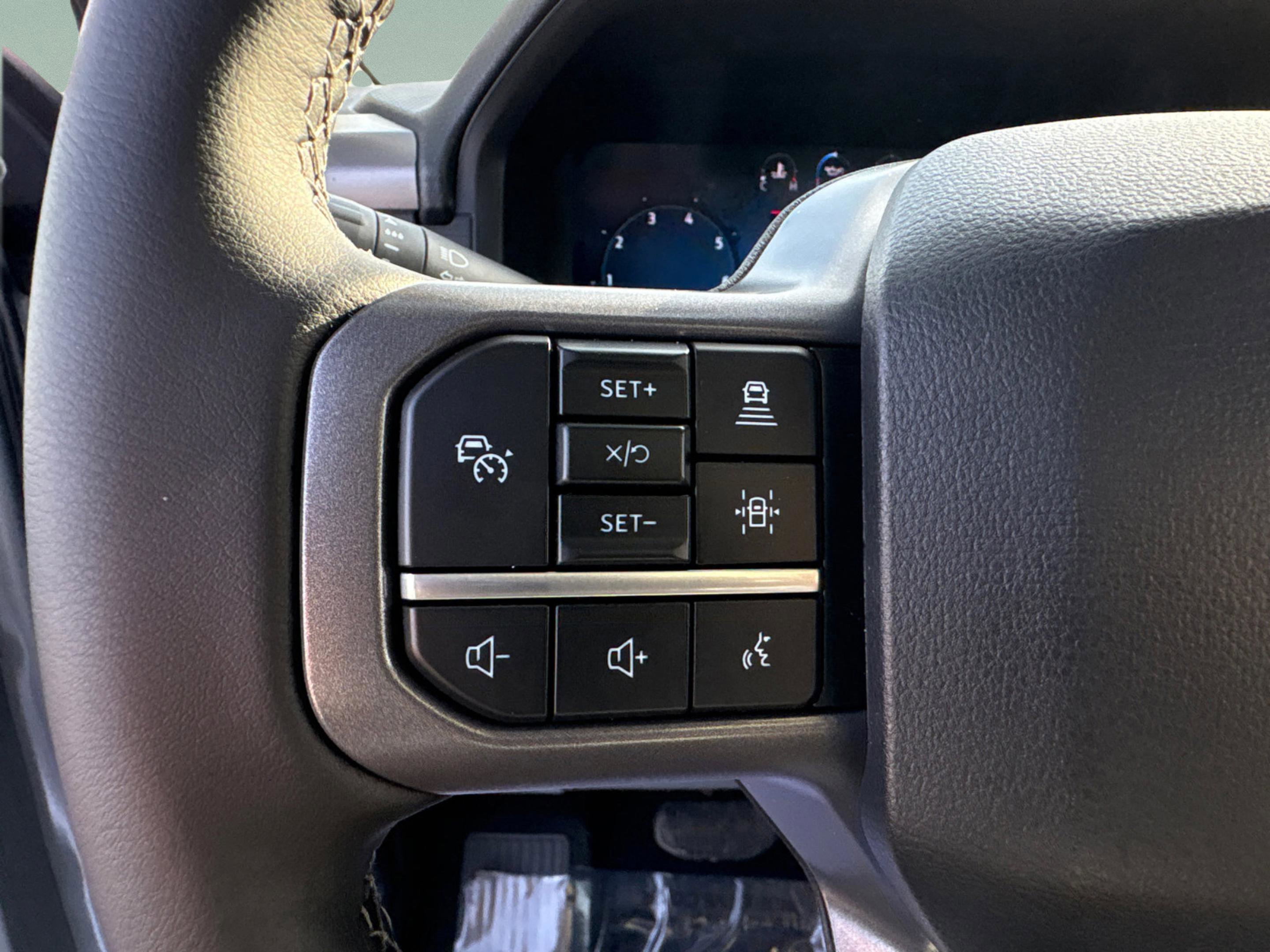 New 2026 Iconic Silver Metallic Ford XLT image 20