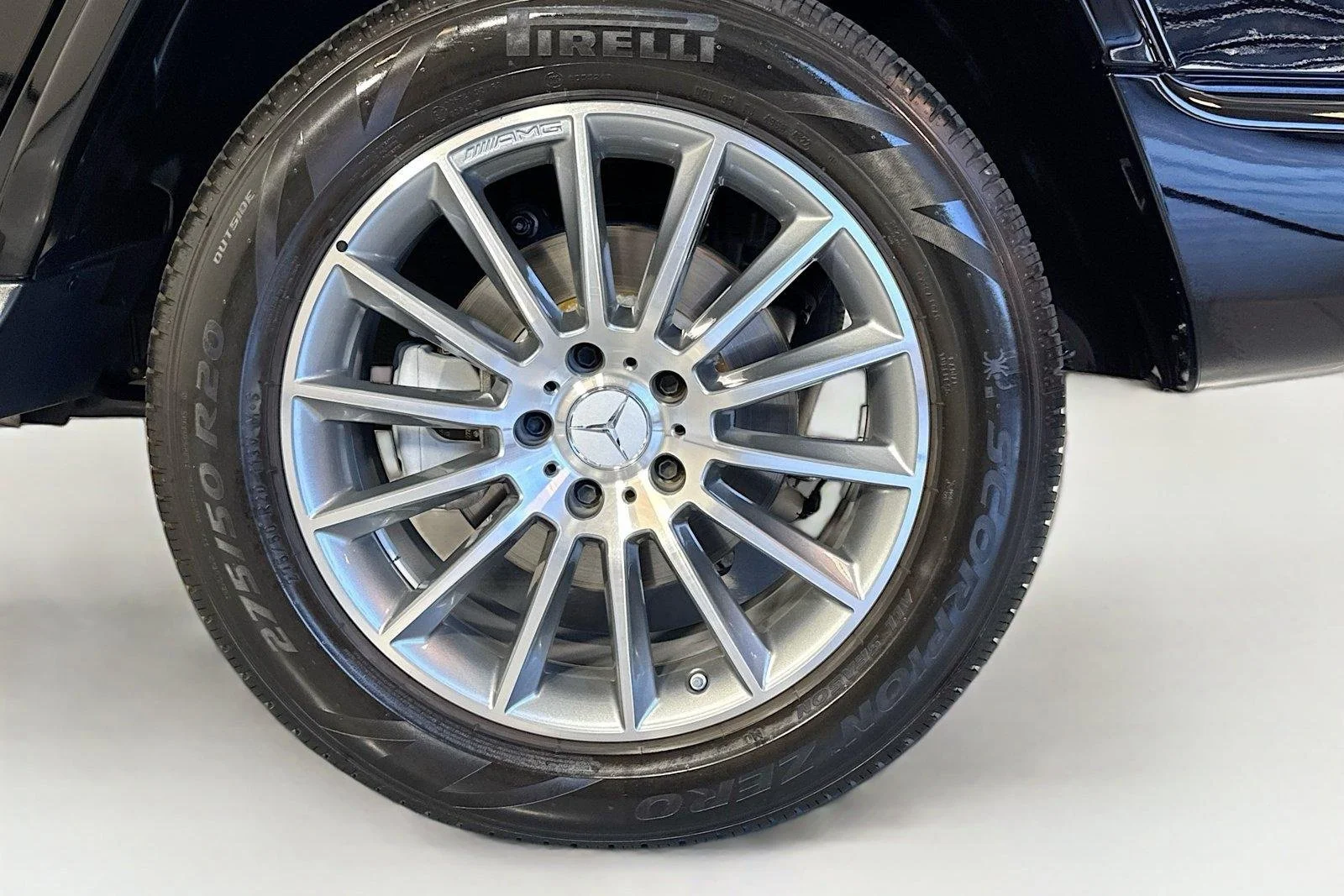 Used 2023 Black Mercedes-Benz G 550 image 30