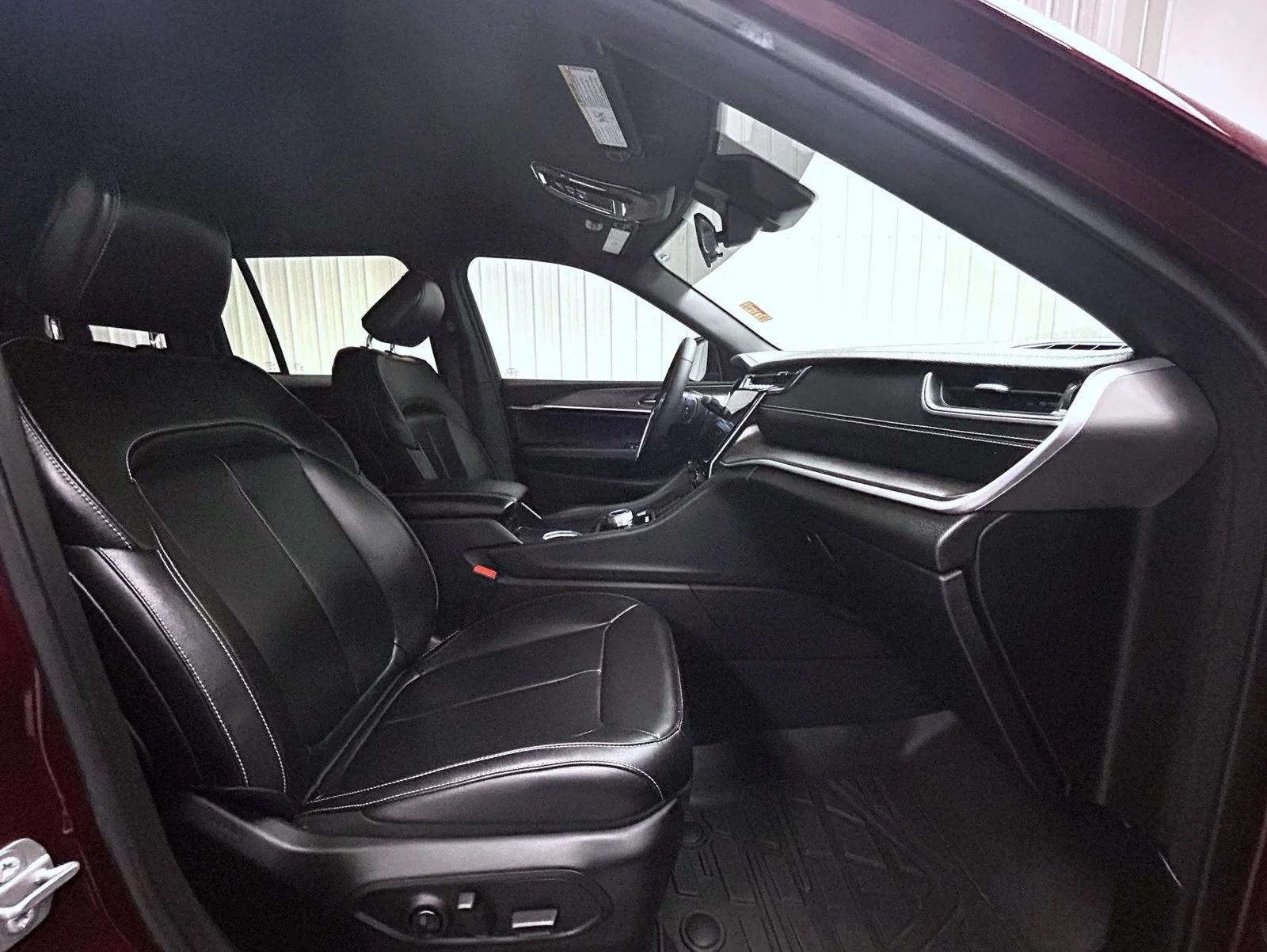 Used 2025 Red Jeep Limited image 15