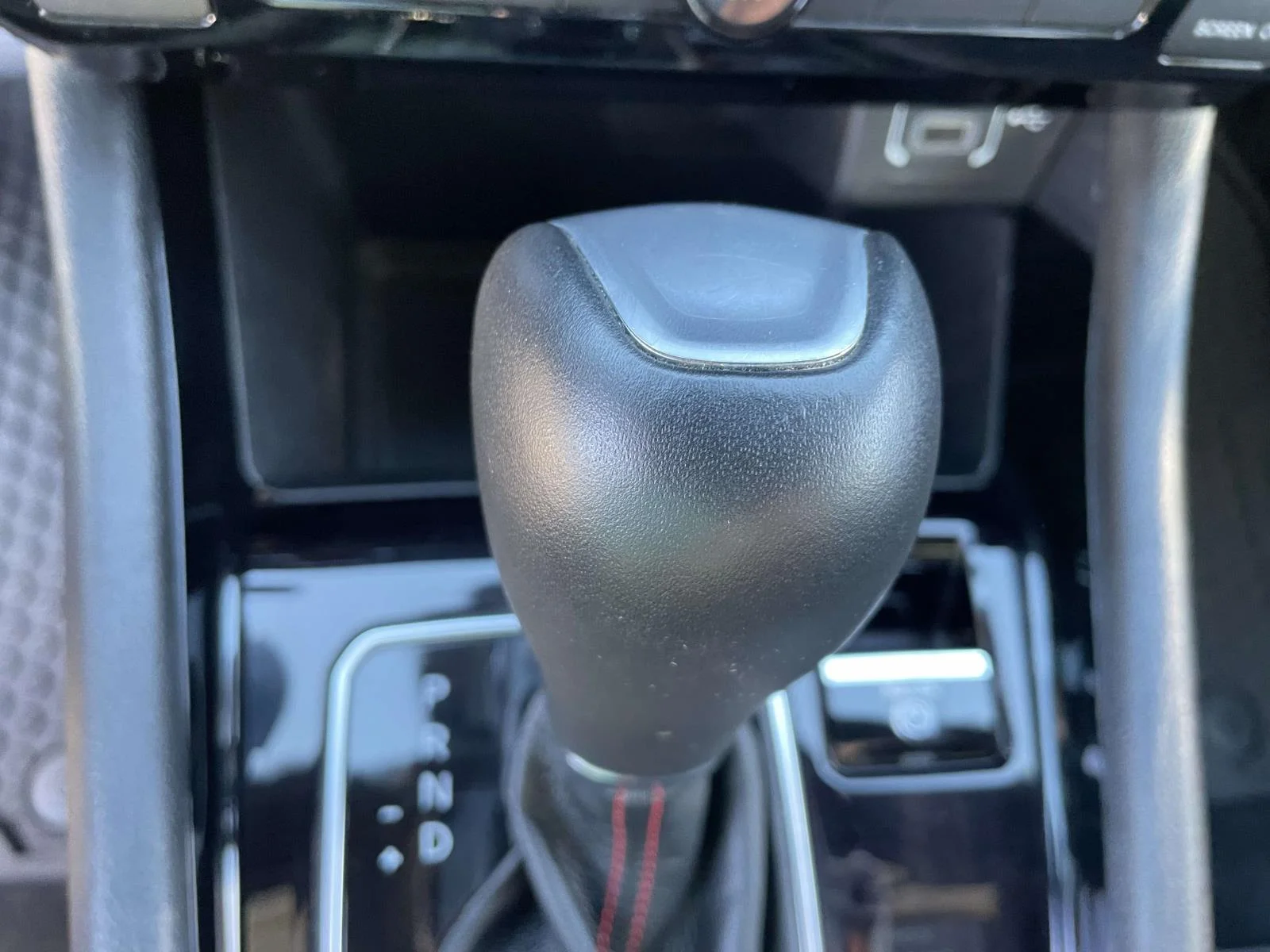 Used 2024 White Jeep Trailhawk 4x4 image 23