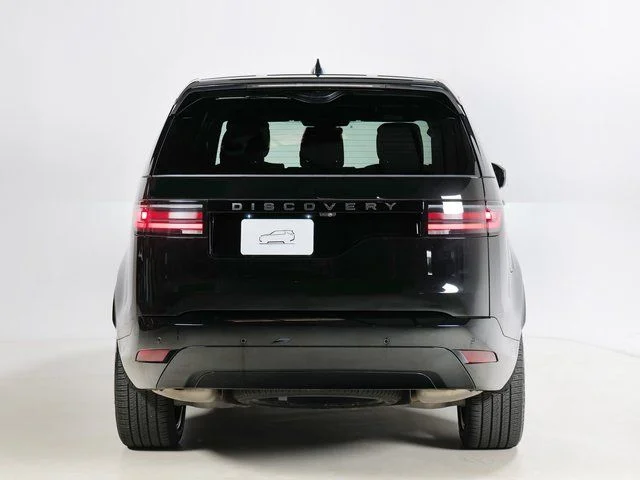 Certified Used 2025 Black Land Rover Dynamic SE image 7