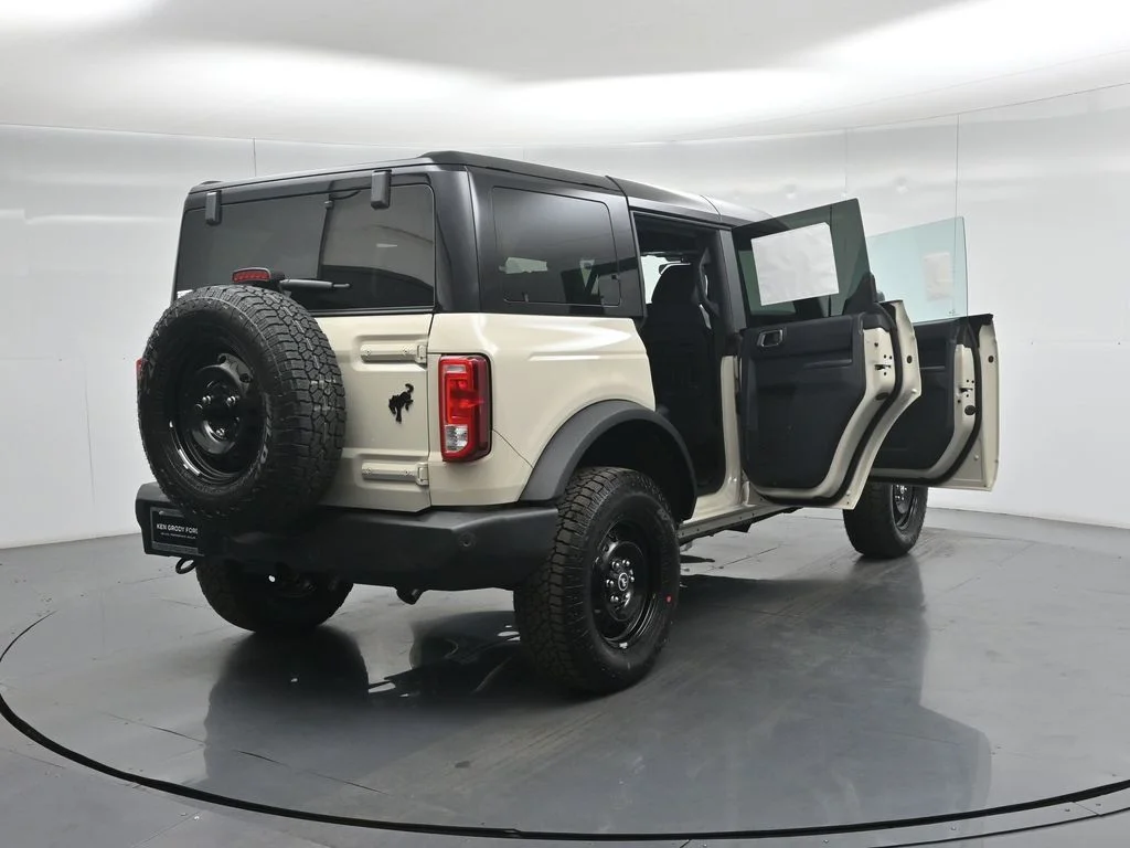 New 2026 Beige Ford Big Bend image 5