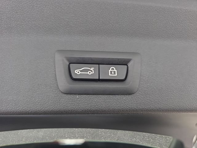 Used 2021 Mineral White Metallic BMW xDrive30i image 34