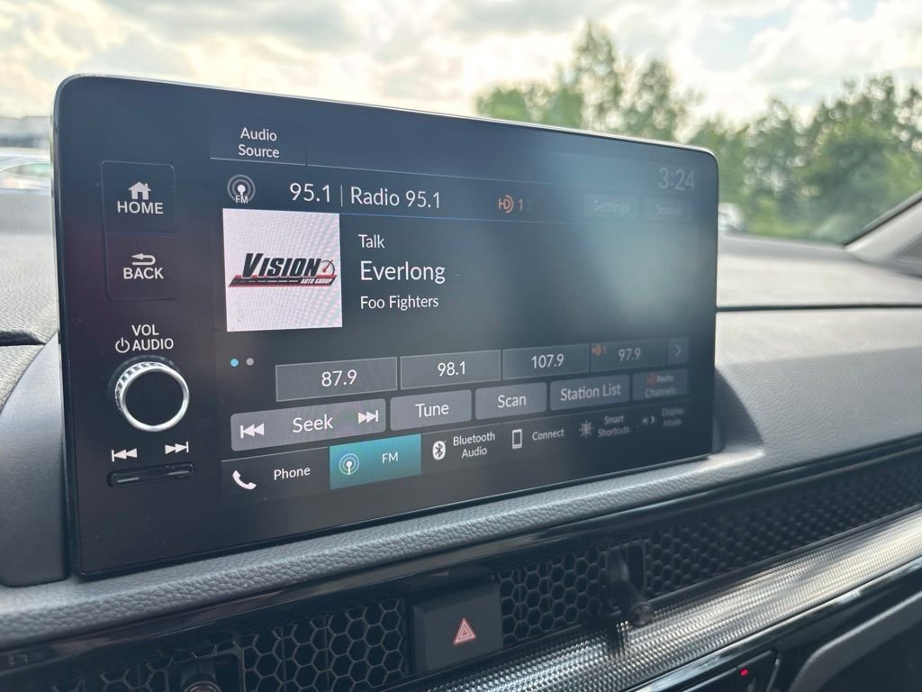 Used 2024  Honda EX-L image 30