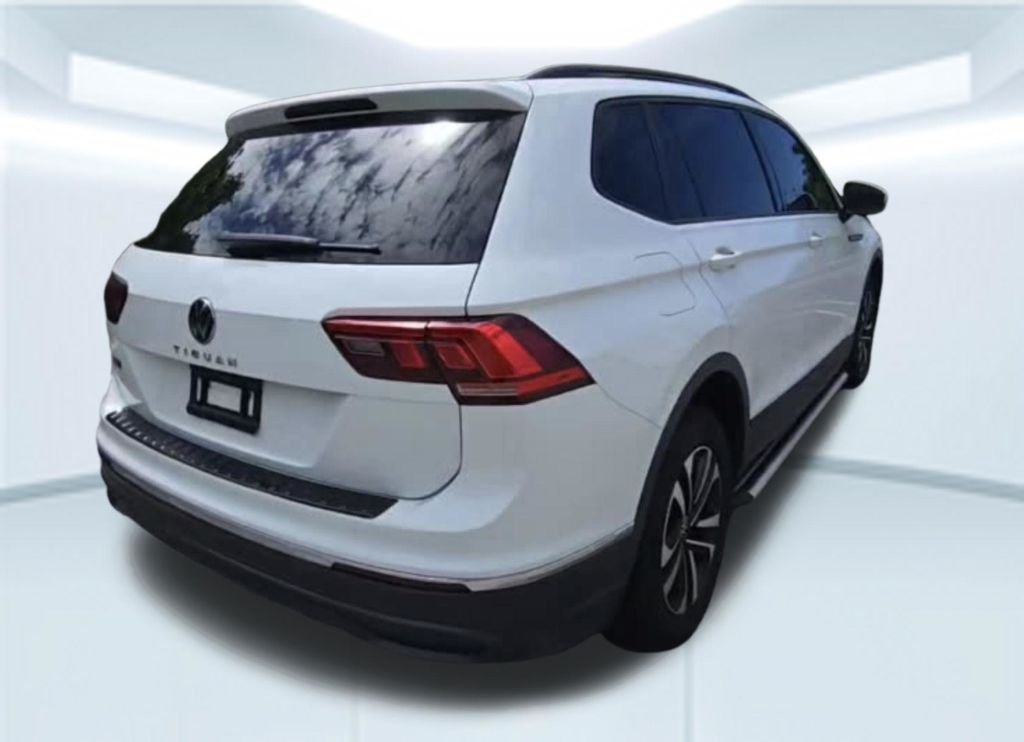 Used 2023 White Volkswagen 2.0T S image 2