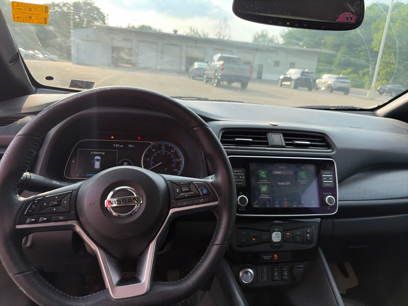 Used 2022 Sunset Drift Chromaflair Nissan SV image 5