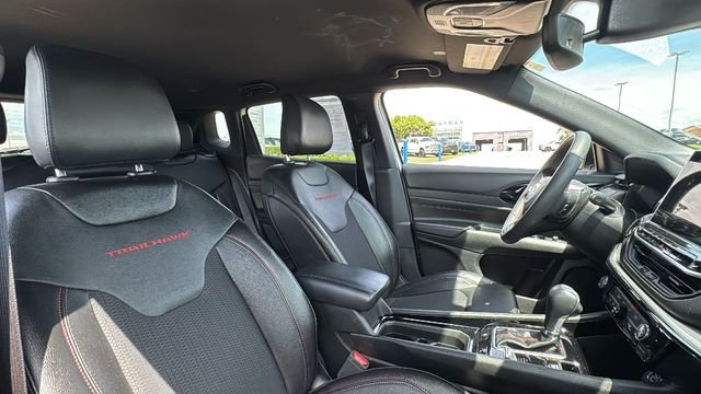 Certified Used 2025 White Jeep Trailhawk image 18