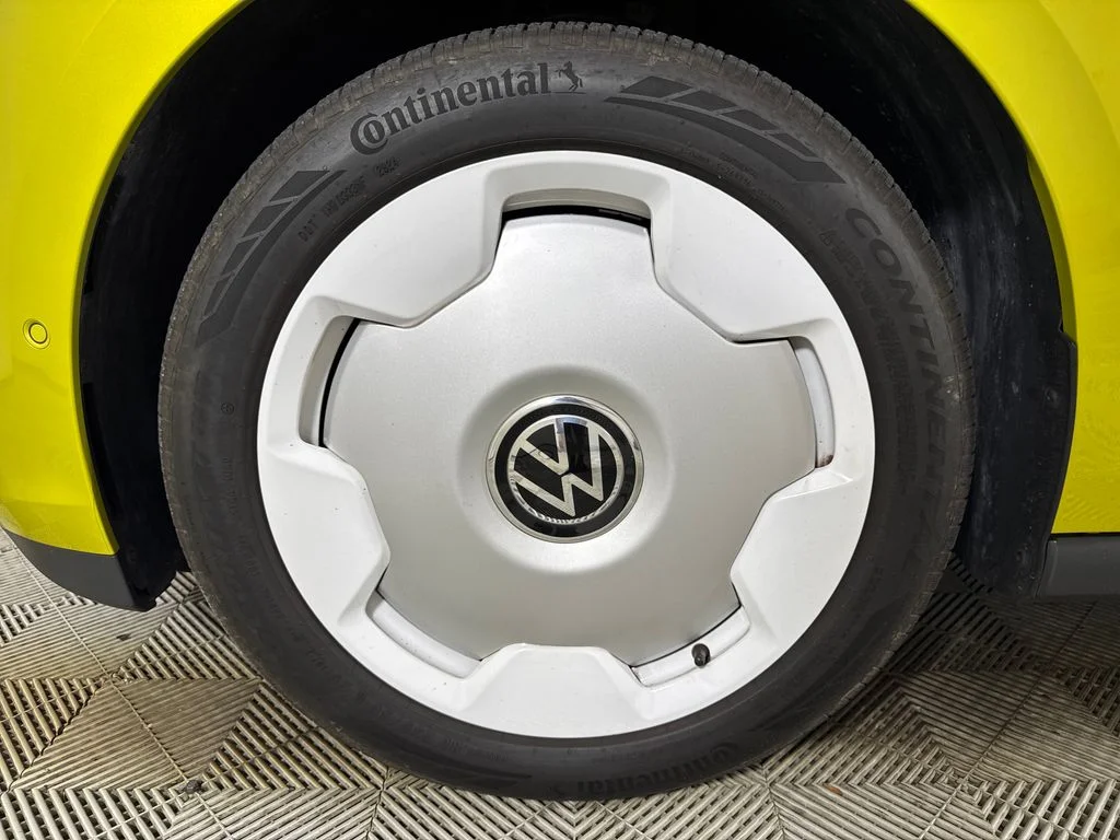 Used 2025 Yellow Volkswagen 1st Edition image 6