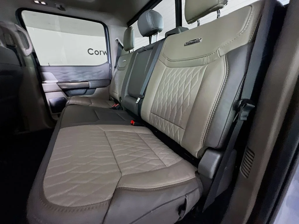 2026 Ford F-350 Super Duty Platinum - Photo 29