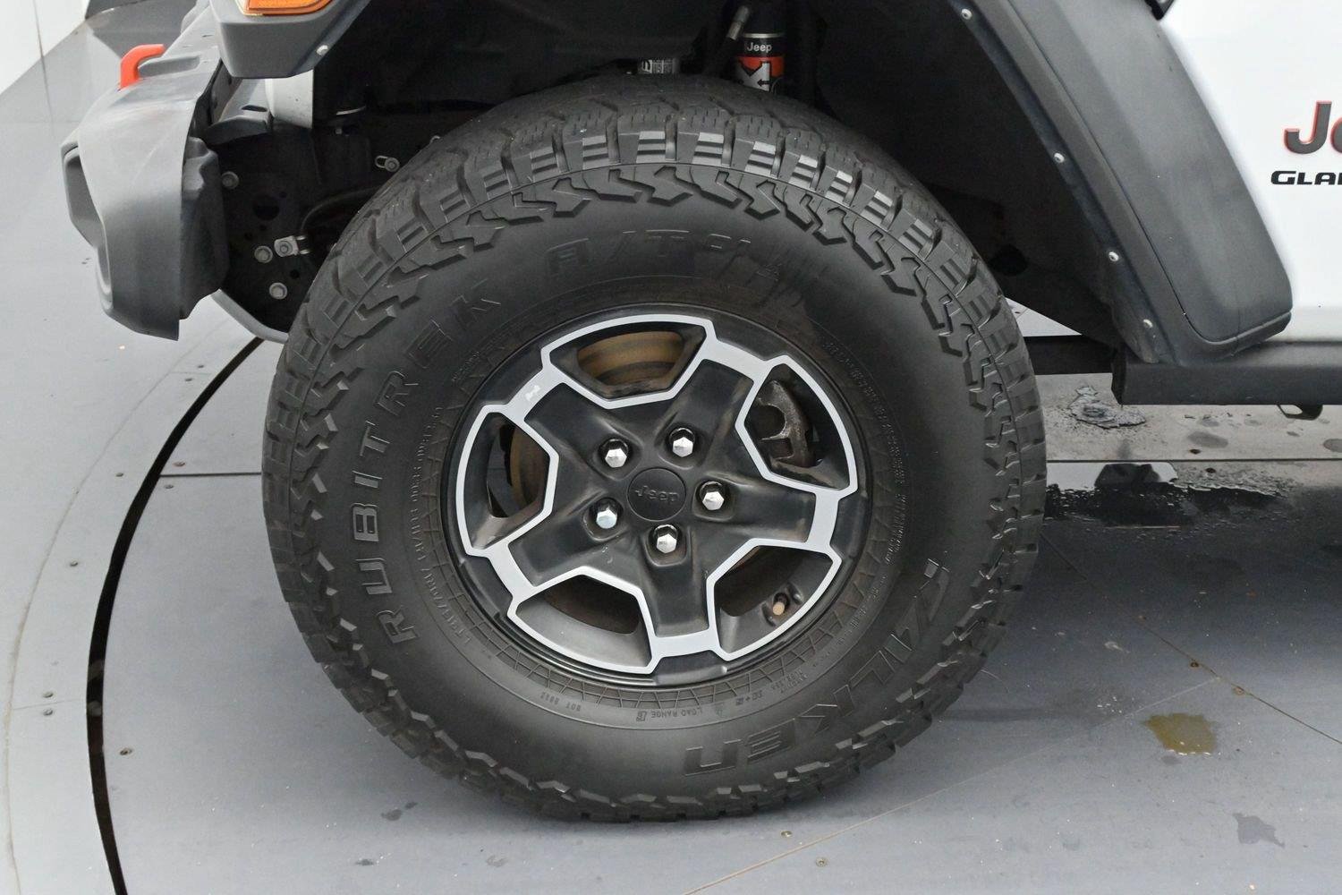Used 2022 Bright White Clearcoat Jeep Mojave image 33