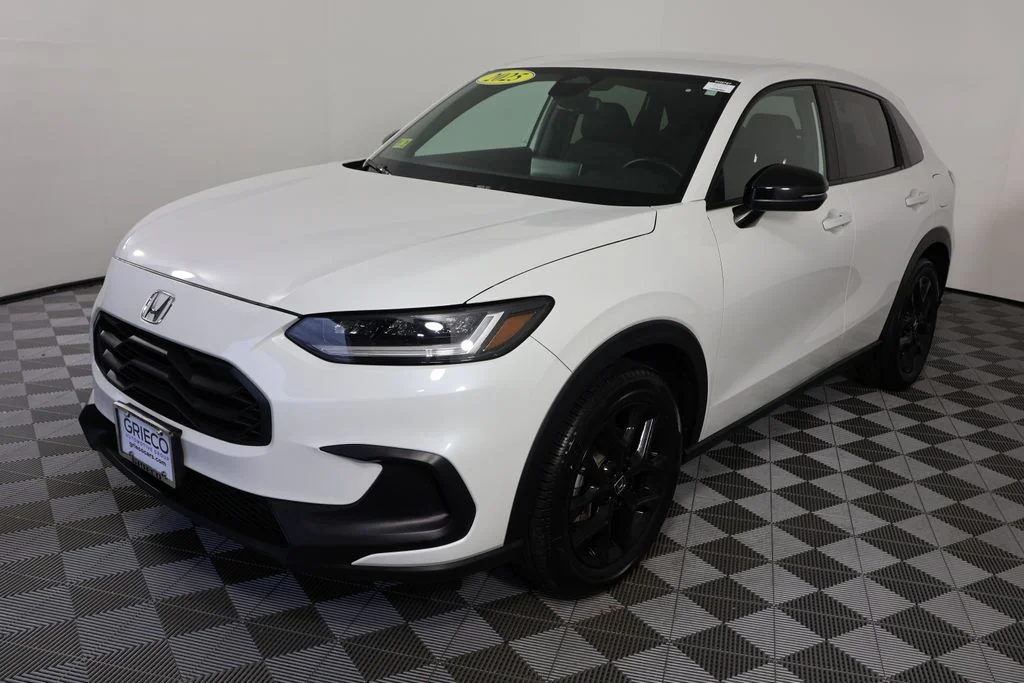 Used 2025 Platinum White Pearl Honda Sport image 4