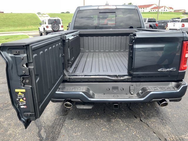 2026 RAM 1500 Laramie - Photo 13
