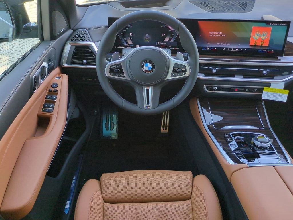 New 2026 Brooklyn Grey Metallic BMW M60i image 16