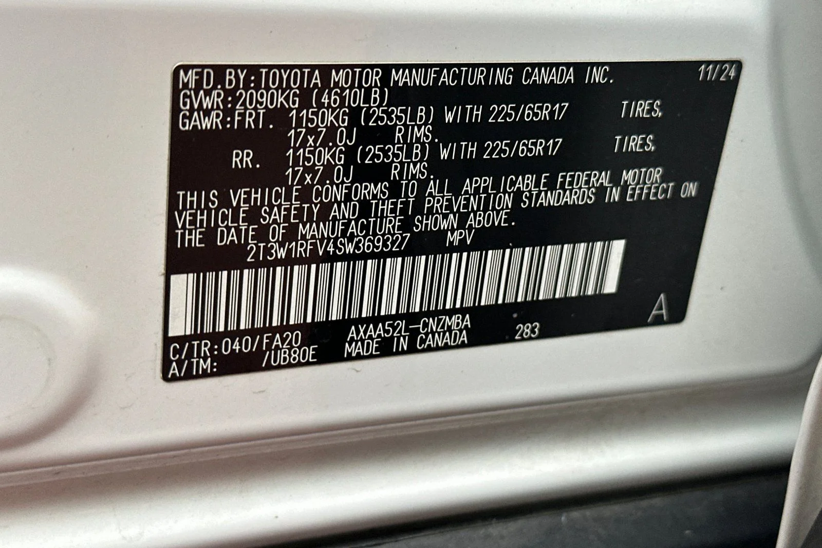Used 2025 White Toyota XLE image 38