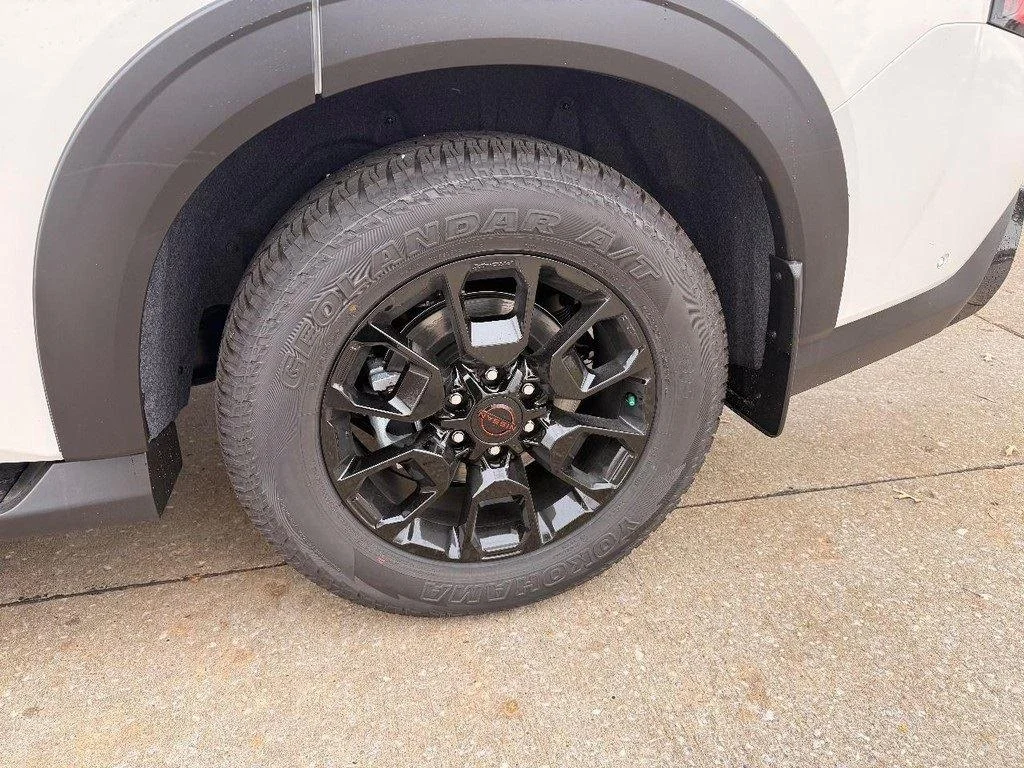 2026 Nissan Armada PRO-4X - Photo 35