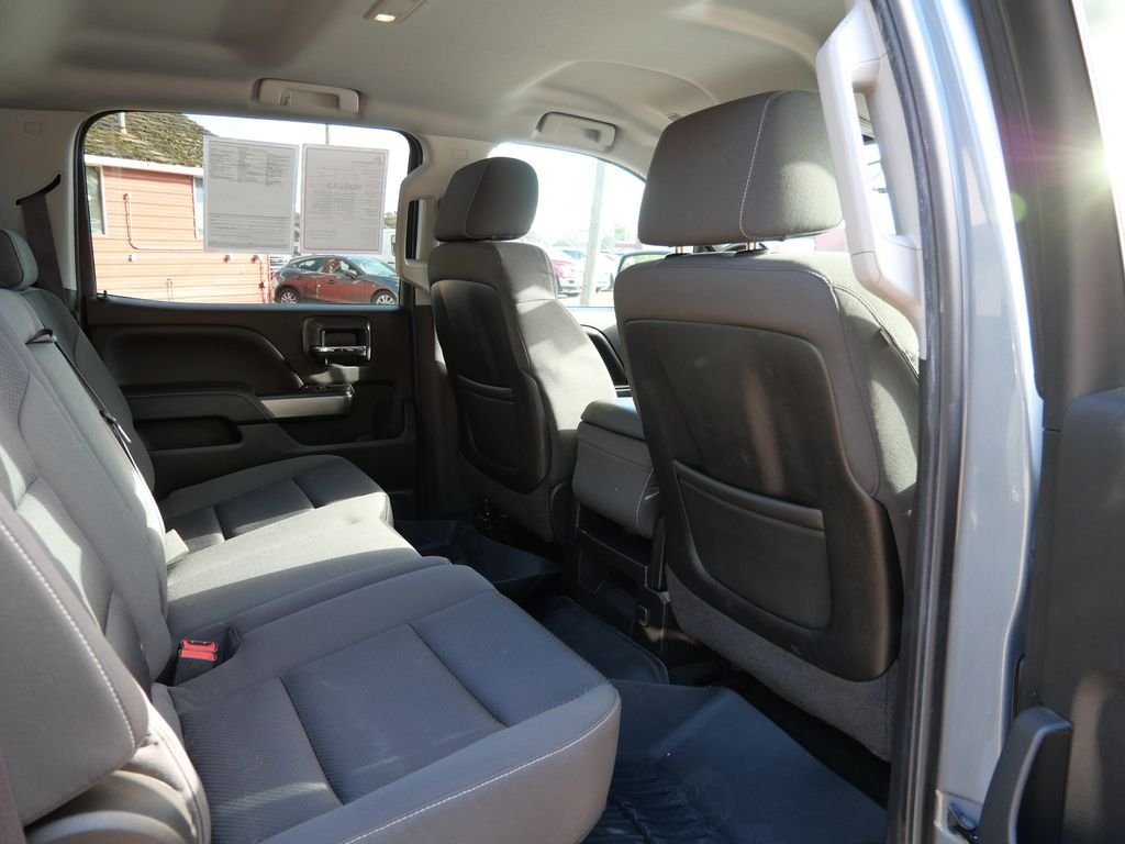 Used 2015 Gray Chevrolet LT image 13