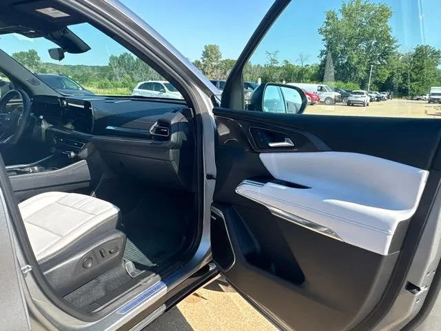 2026 Chevrolet Traverse High Country - Photo 44