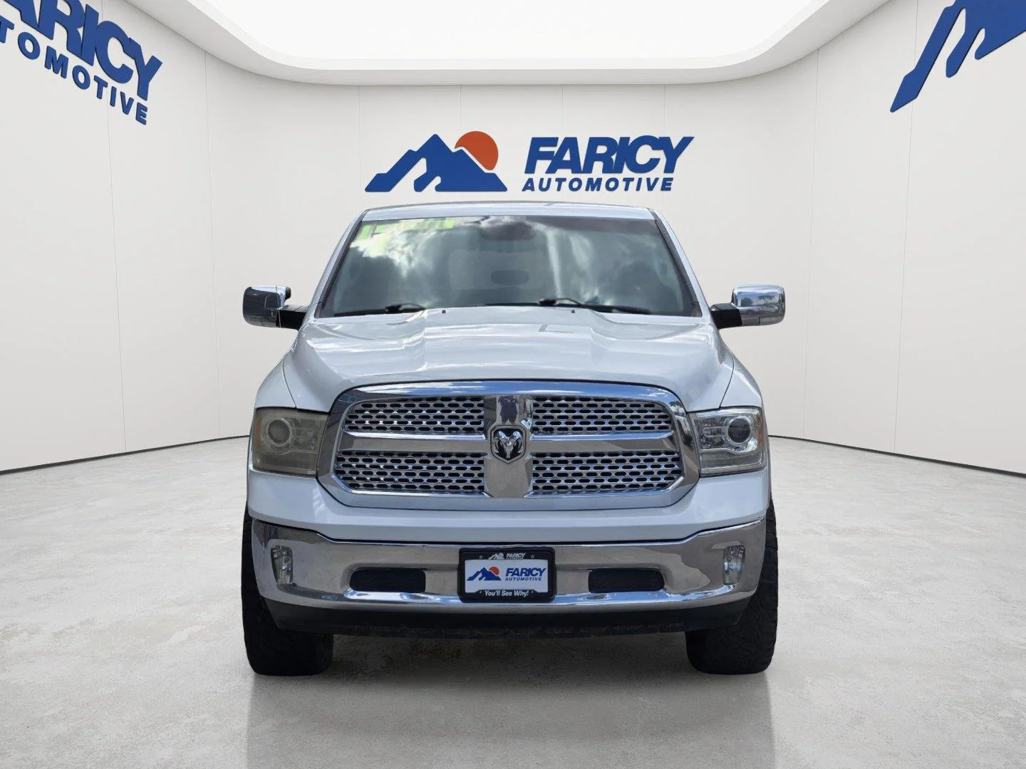 Used 2016 Bright White Clearcoat Ram Laramie image 2