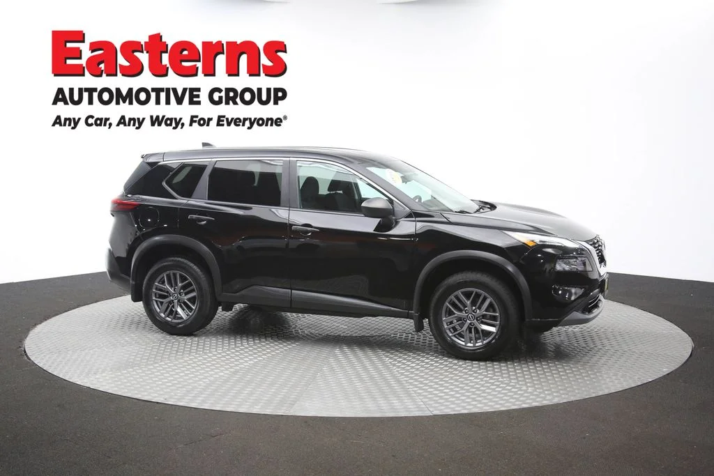 Used 2023 Black Nissan S image 47