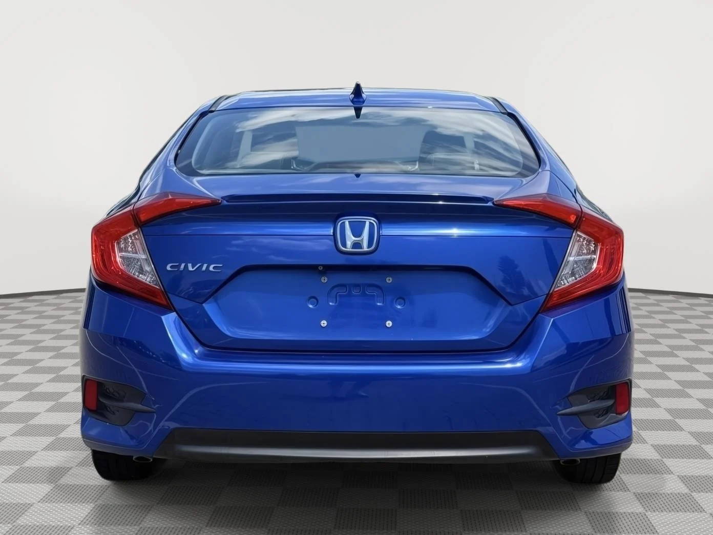 Used 2018 Aegean Blue Metallic Honda EX-L image 5