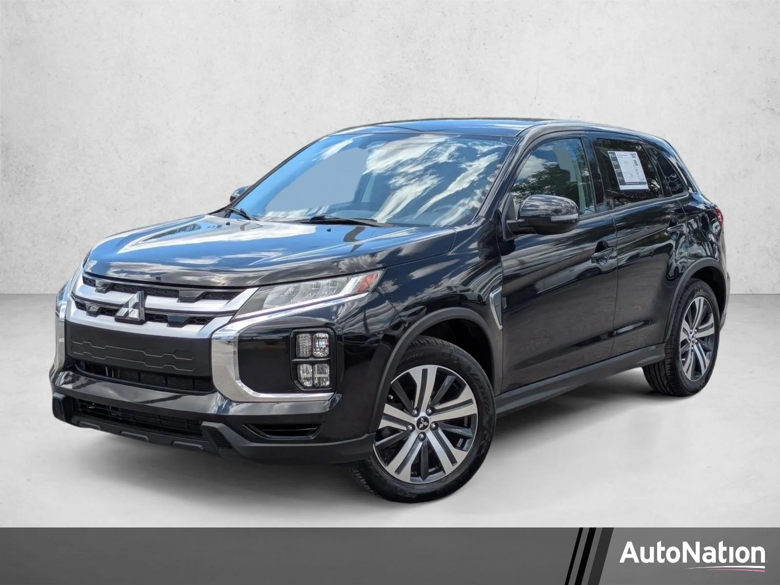 2020 Mitsubishi Outlander Sport 2.0 SE AWC CVT's photo