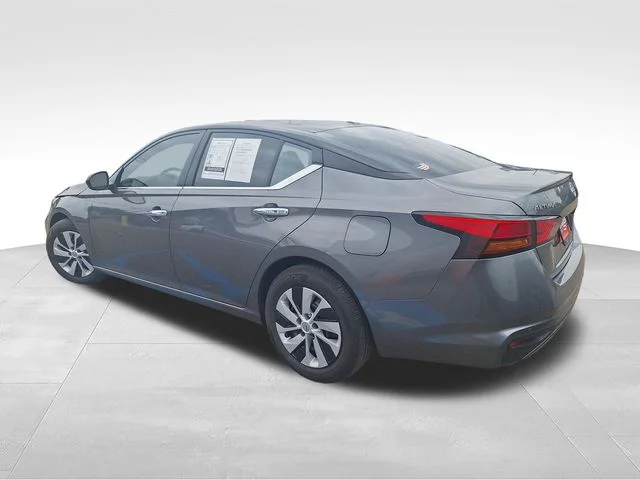 Certified Used 2025 Gray Nissan 2.5 S image 6